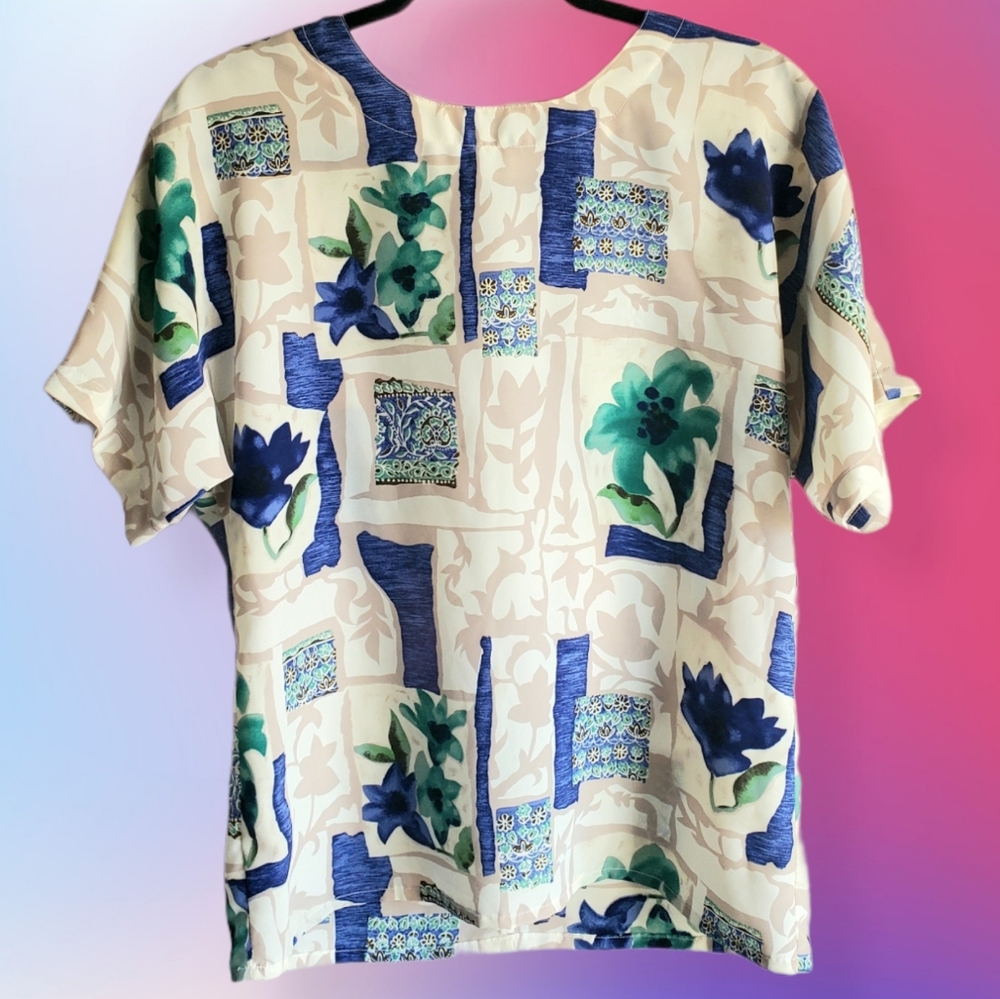 90's Floral Colorblock Breezy Top